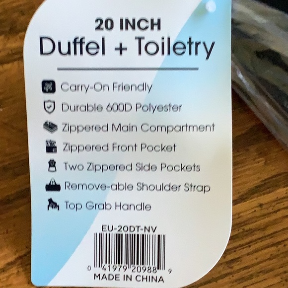 Europa 20” poly duffle bag & toiletry bag - Picture 4 of 6